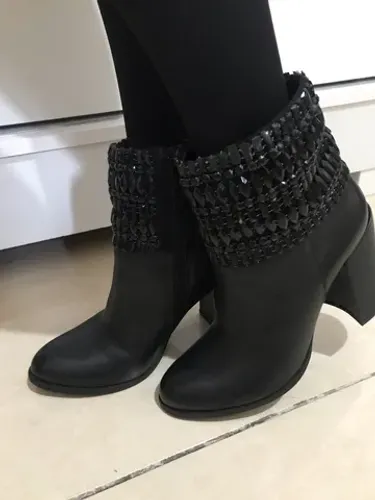 Bota em couro /Tabita