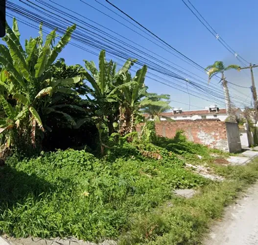 Terreno Em Candeias com 617m 