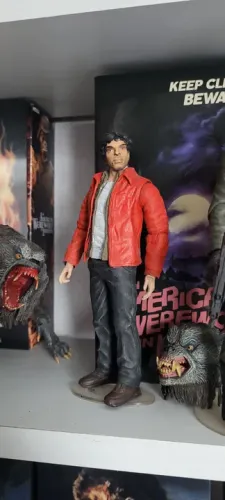 Boneco lobisomem Americano em londres Werewolf in London neca