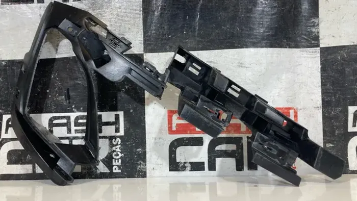 Suporte Milha Direito Peugeot 408 12/ *0
