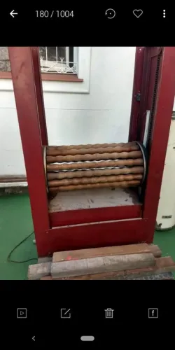Aparelho eletromecânico para gordura localizada e celulite 