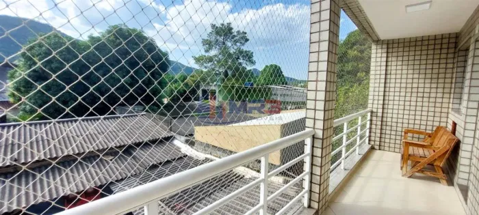 Apartamento para locação com 3 quartos na Taquara com 85m²