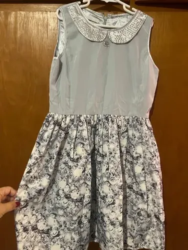 Vestido em seda semi novo GUESS TAM 10/11 lindo 