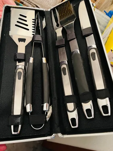 Kit para Churrasco em Aço Inox com Estojo