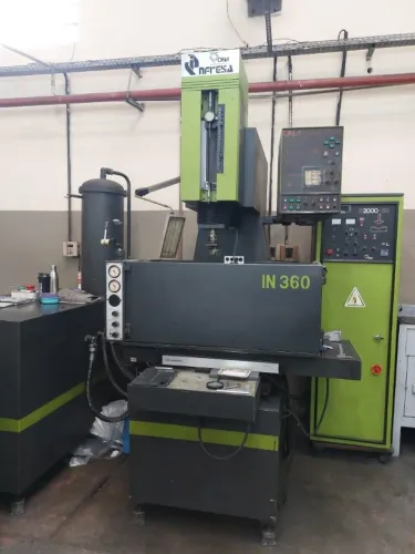 Eletroerosão penetração INFRESA-ONA modelo IN-360
