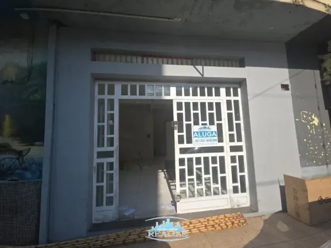 Código 4582 - Aluga loja na Rua Juiz de Fora, bairro Centro, 30 m²
