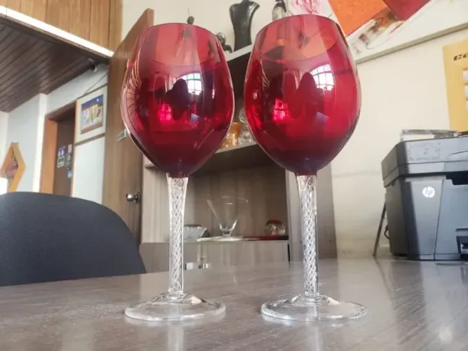 CONJUNTO DE 2 TAÇAS ITALIANA VERMELHA 150,00