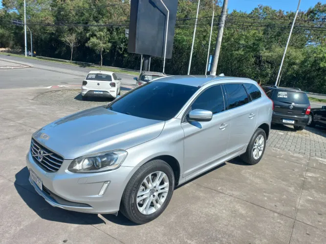 Volvo XC-60 XC 60 T-5 Dynamic 2.0 FWD Turbo Gasolina 4P AUT 2014