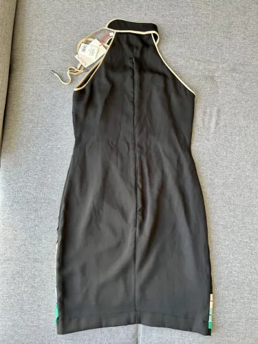 Vestido Smel Preto com Detalhes Coloridos