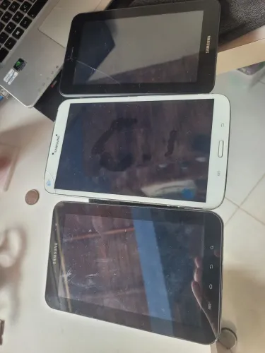 lote 3 tablet samsung p1010 t310 p6200 defeito nao ligam telas boas