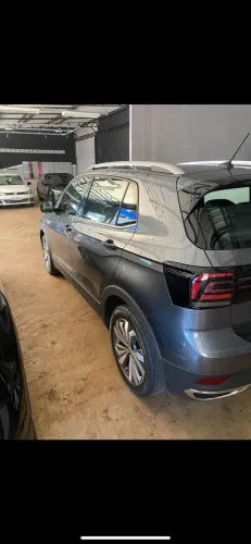 Tcross 1.4 com Teto Solar