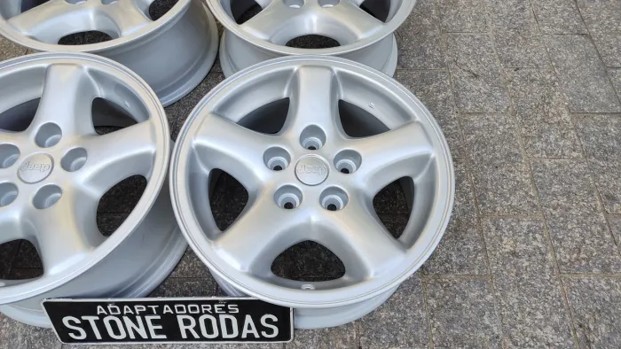 Rodas Jeep Cherokee aro 15" 5x114.3 