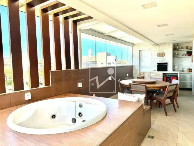 Cobertura com 3 dormitórios à venda, 176 m² por R$ 2.600.000,00 - Porto das Dunas - Aquira