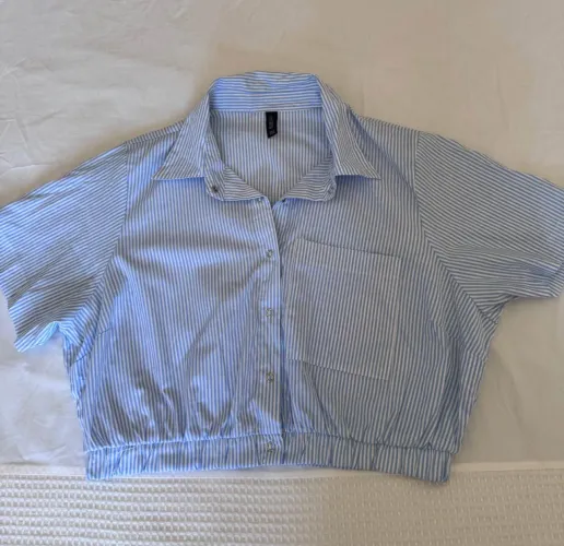 Blusas G é Shorts tamanho 42