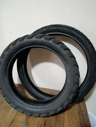 Michelin SIRAC 90x90x21 e ANAKEE 90x90x21