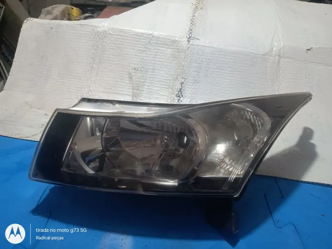 Farol cruze 2013 a 2016