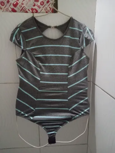 Body listrado Feminino M