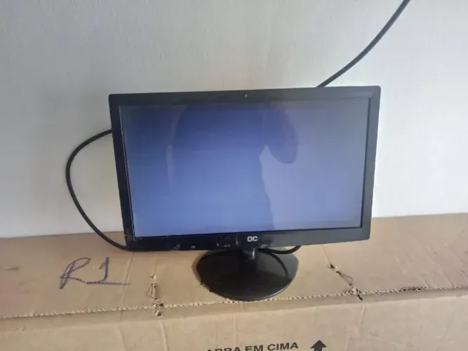 Monitor AOC (Leia)