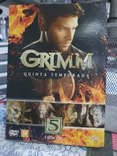 DVD Grimm - 5ª Temporada Original com luva (5 discos)