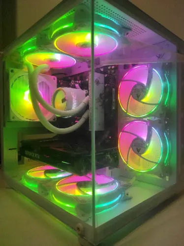 Pc Gamer Legend Ryzen 5 8400F RX 6750 XT 12GB (NOVO) AM5 DDR5