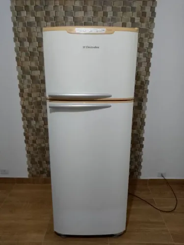 Geladeira Electrolux Frost Free 110V