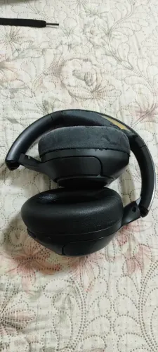 Fone de ouvido QCY H3