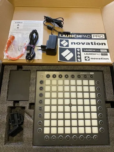 Novation Launchpad PRO - Controlador MIDI.. POUCO USADO. EM EXCELENTE ESTADO.
