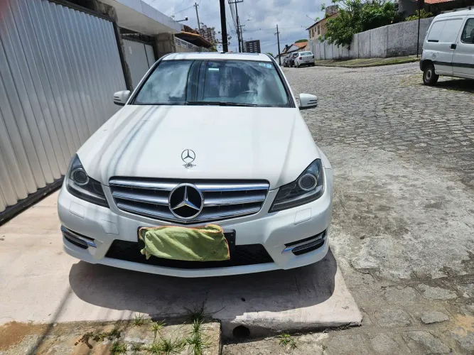 Mercedes-Benz C-200 CGI Sport 1.8 TB 16V 184cv Aut. 2014