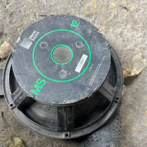 Alto falante 8 ohms imam enorme e pesado aceito ofertas 