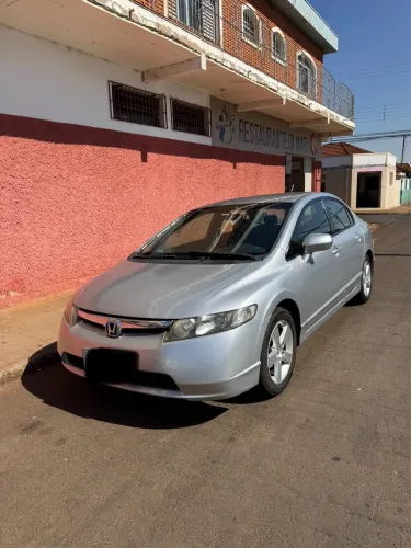 Honda Civic Sedan LXS 1.8/1.8 Flex 16V Mec. 4P 2008