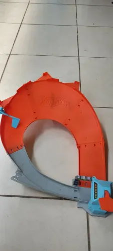 Pista Hotwheels campeonato de Drifting 