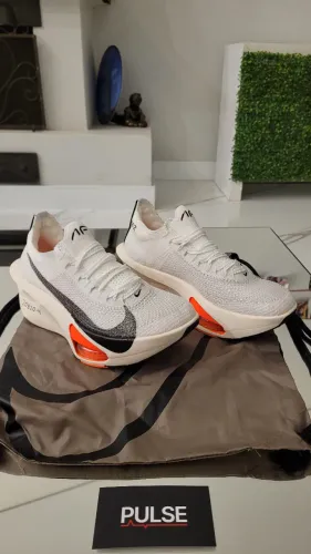  Nike Air Zoom Alphafly 3 branco - tamanho 40BR, original