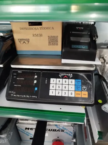 R1 Balança prato inox 35kg com etiquetadora térmica Ramuza