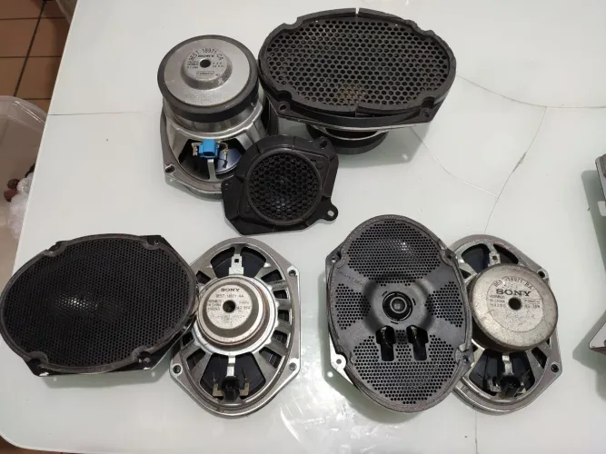Alto-falantes Sony + Módulo Amplificador (Aceito Propostas)