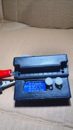 MINE FONTE DE BANCADA REGULÁVEL 0 A 30 V 4