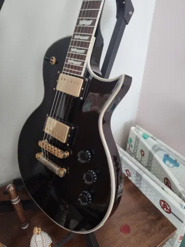 Guitarra Les Paul ESP LTD EC-256