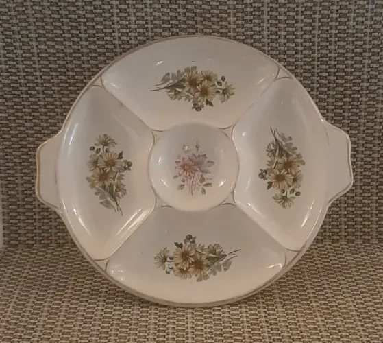 Petisqueira art-decô, da Cerâmica Mauá