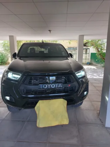 Toyota Hilux CD Gr-s 4X4 2.8 TDI Dies. Aut. 2023.   Tel *