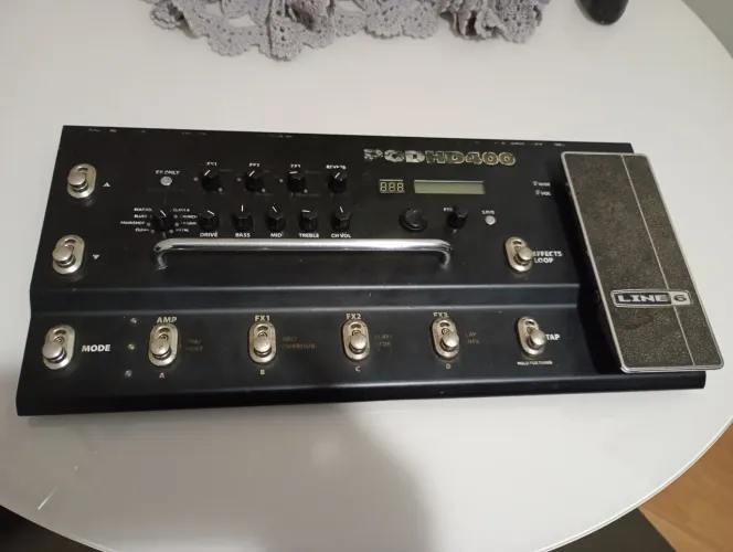 Line 6 pod hd400 revisada 100% funcional 