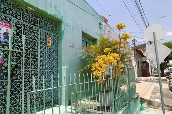 Casa 3 Quartos Alecrim