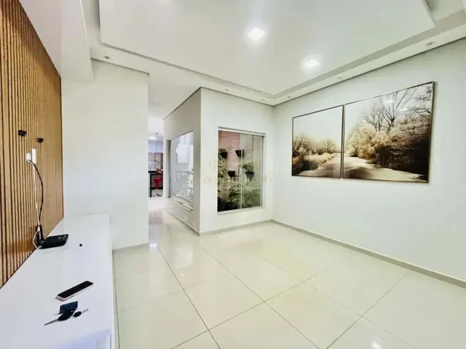 Sobrado à Venda no Jardim Araucária - Mogi Guaçu, 3 Dormitórios, Suíte e Área Gourmet - R