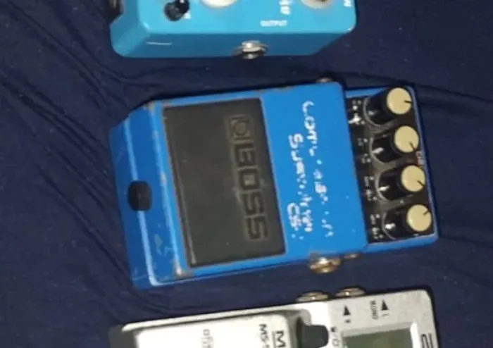 Compressor boss