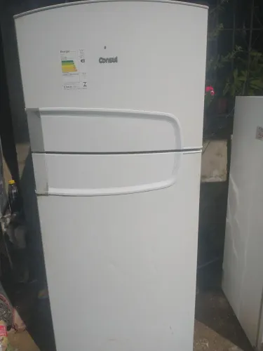 Vendo geladeira cônsul funcionando perfeitamente duplex
