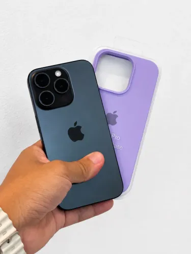 Iphone 15 pro SEM DETALHES
