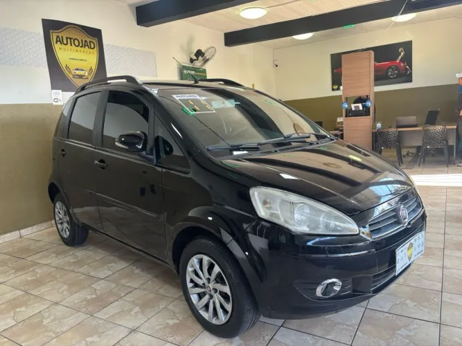 Fiat Idea Attractive 1.4 Fire Flex 8V 5P 2011