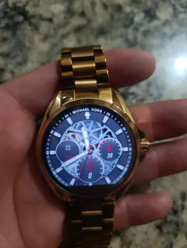 Vendo um relógio smartwatch Michael kros