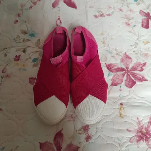 Tênis Arezzo Tamanho 37