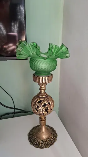 Abajur Vintage em Bronze e Cúpula Verde