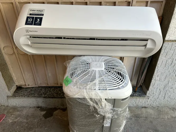 Eletrolux adapt color inverter 24 mil btus