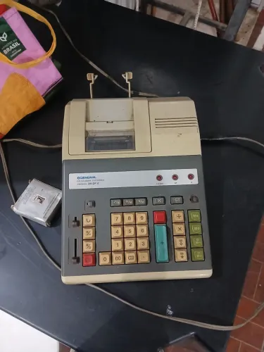 Calculadora antiga general